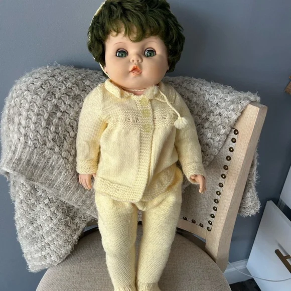 Vintage Yellow Knit Doll Outfit - Picture 2 of 5